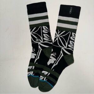 Stance Stitch Crew Stocks with Split Toe for Flip Flops